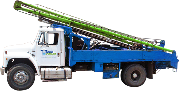 camion para reparacion de pozo en su rancho o vivienda